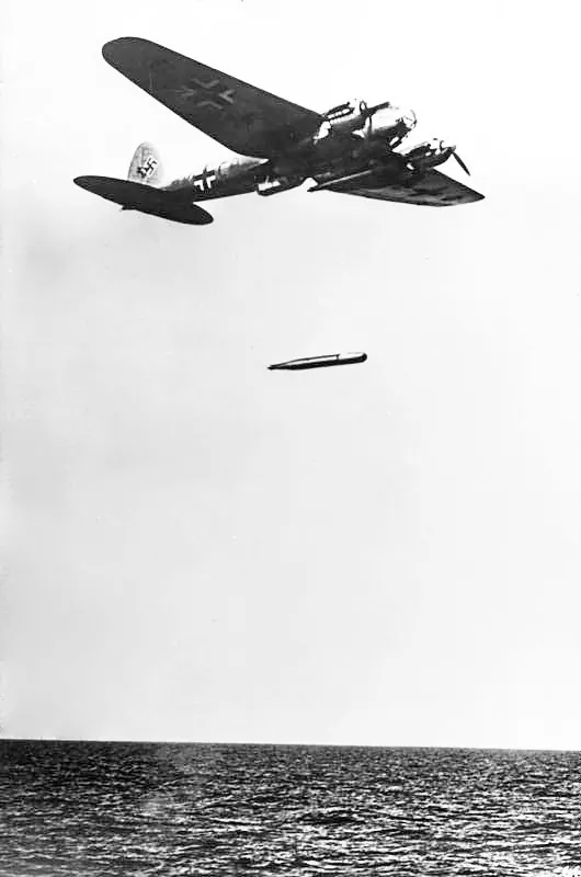 He 111 zrzuca torpedę lotniczą, październik 1941